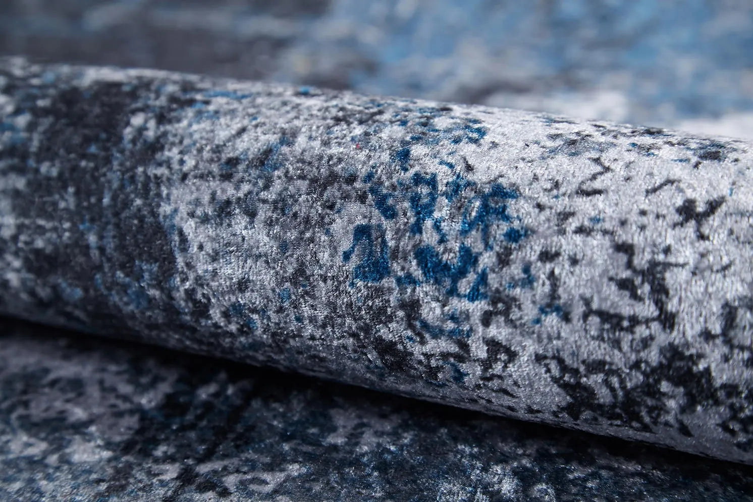 Pale Pink Cream Beige Geometric Patterned Kilim Rug