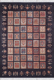 Örgü Saçaklı Siyah Otantik Kareli Halı