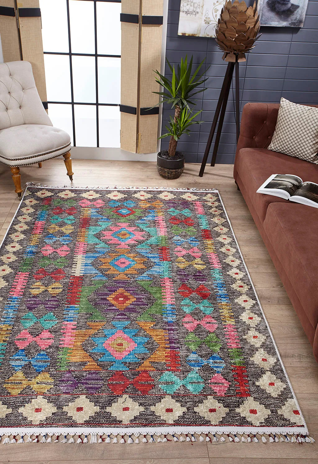 Pale Pink Cream Beige Geometric Patterned Kilim Rug