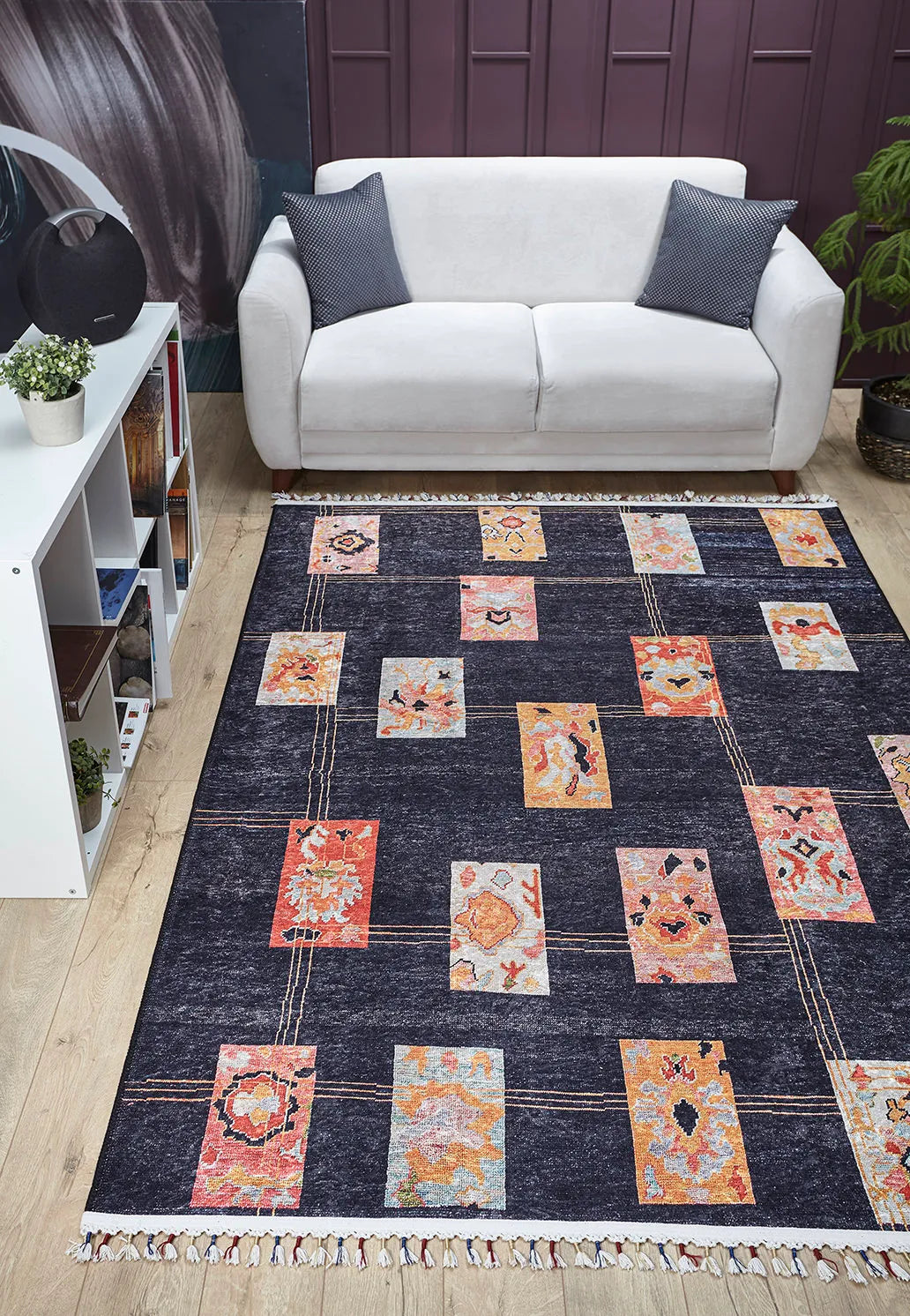 Pale Pink Cream Beige Geometric Patterned Kilim Rug