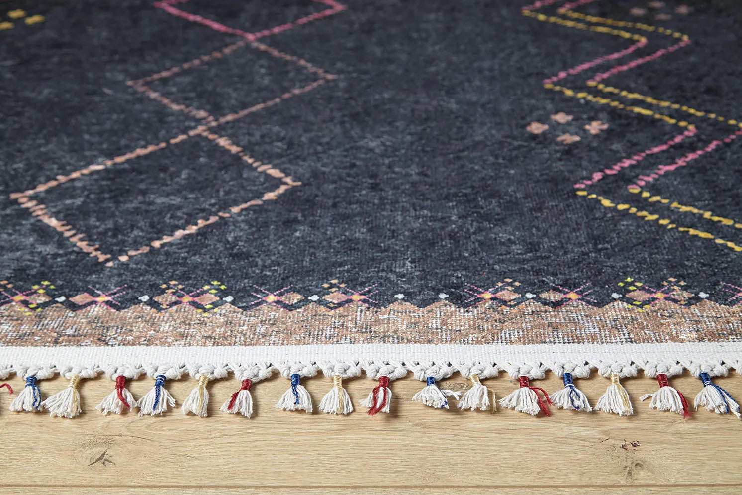 Pale Pink Cream Beige Geometric Patterned Kilim Rug