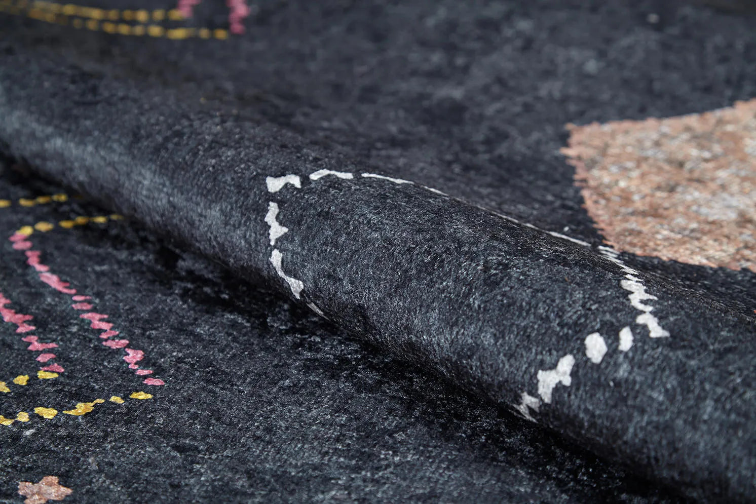 Pale Pink Cream Beige Geometric Patterned Kilim Rug