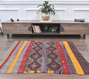 1960'lardan Anadolu kökenli kilim motifli el dokuma vintage kilim, 120x151 cm