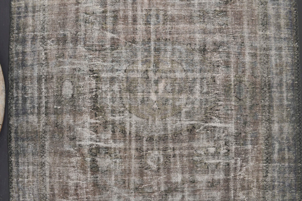El yapımı vintage halı 183x300 cm oryantal desenli yün - açık alan görünümü