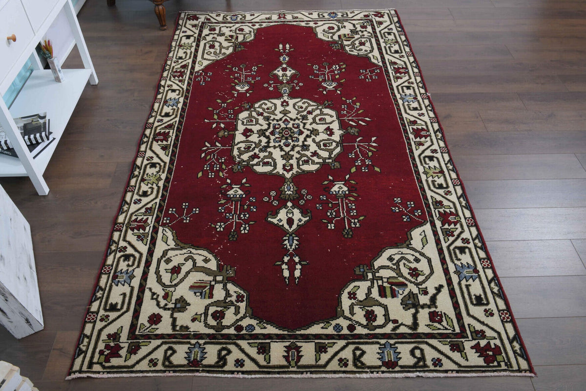 Oriental Vibrant Vintage Oushak Area Rug