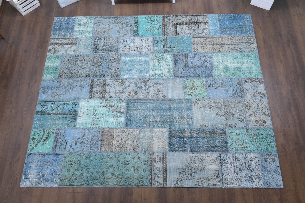 El yapımı vintage halı 254x300 cm çiçek desenli desenli yün - ışık altında renk detayı