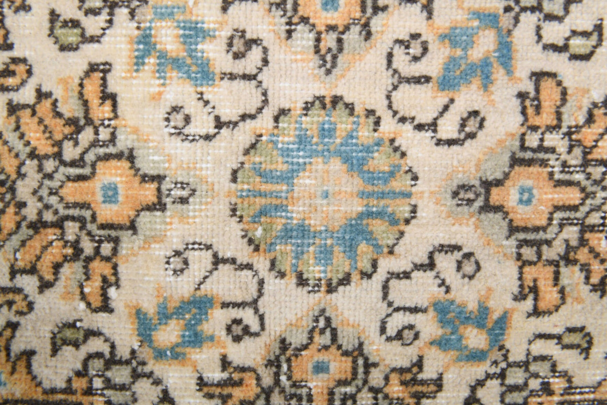 Salon için oryantal desenli el dokuma vintage halı – 205x297 cm