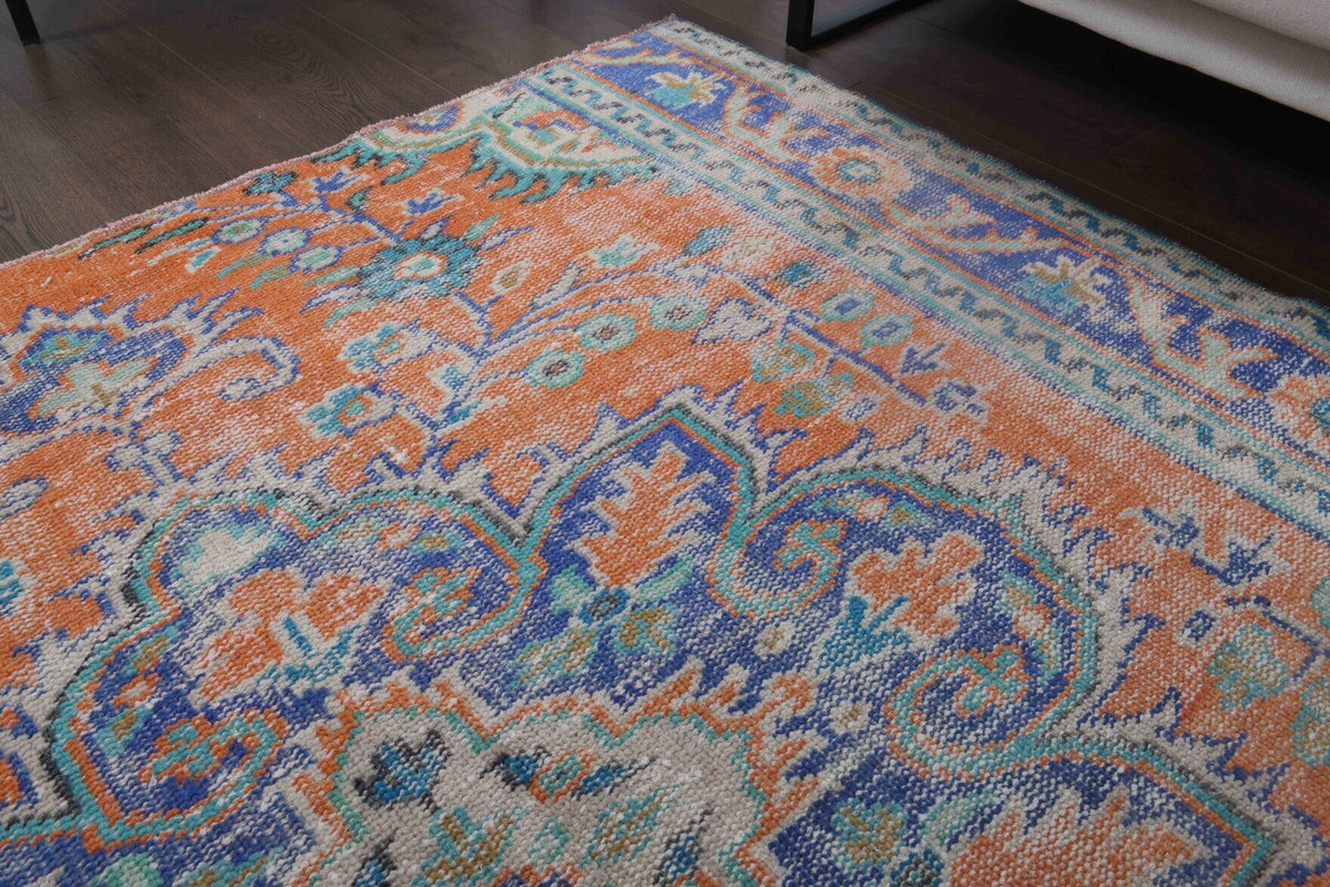 Vintage Oriental Area Rug