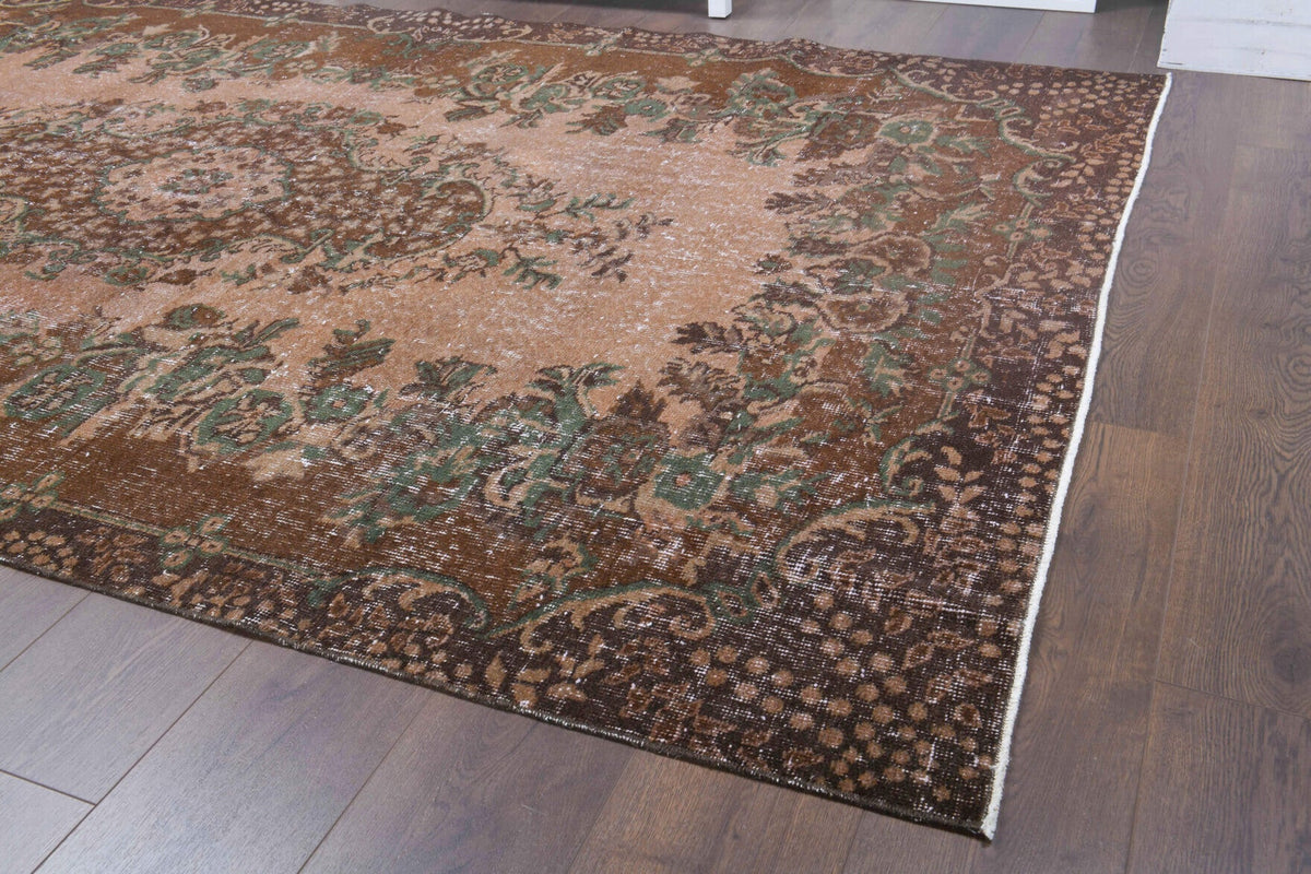Vintage Oriental Area Rug