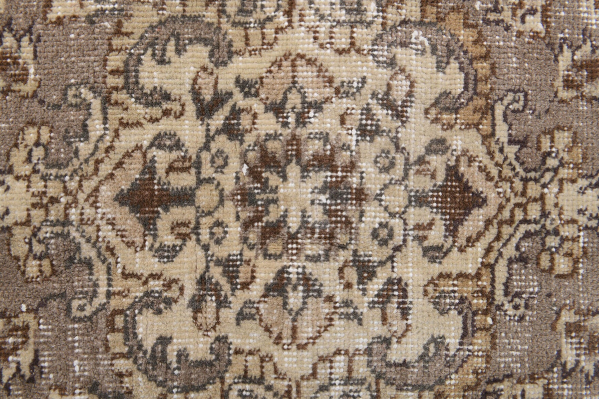 Vintage Nomadic Oushak Area Rug