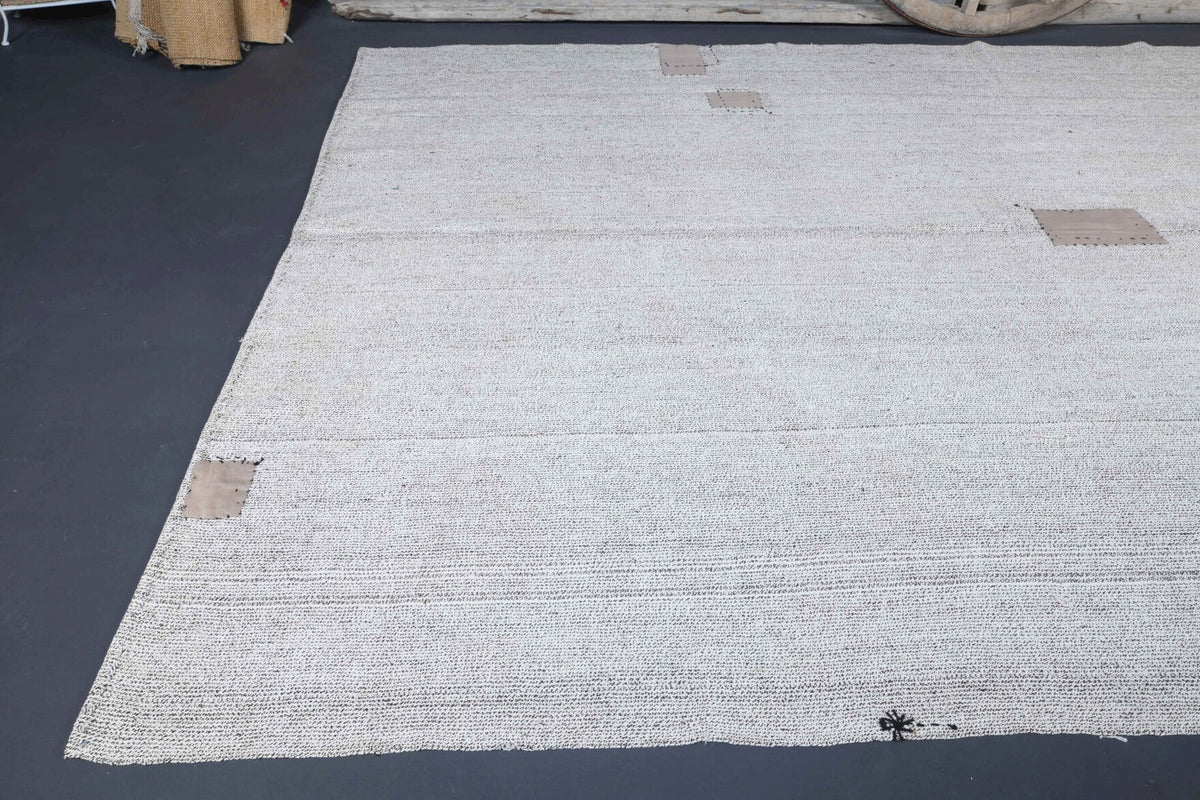 El yapımı vintage halı 229x295 cm düz desenli yün - yakın çekim doku detayı