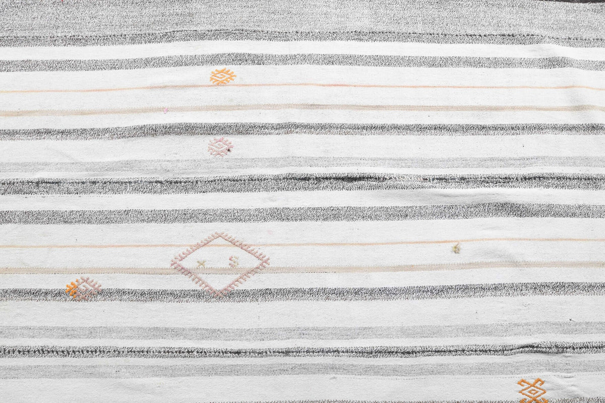 El yapımı vintage halı 178x249 cm çizgili desenli yün - mekan görünümü