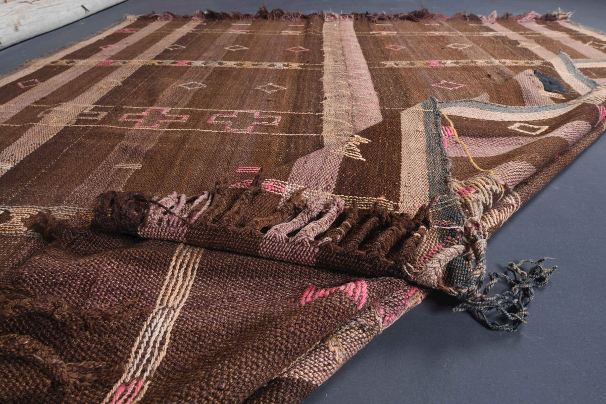 4,25 m² el dokuma vintage kilim – Anadolu, 1960'lar