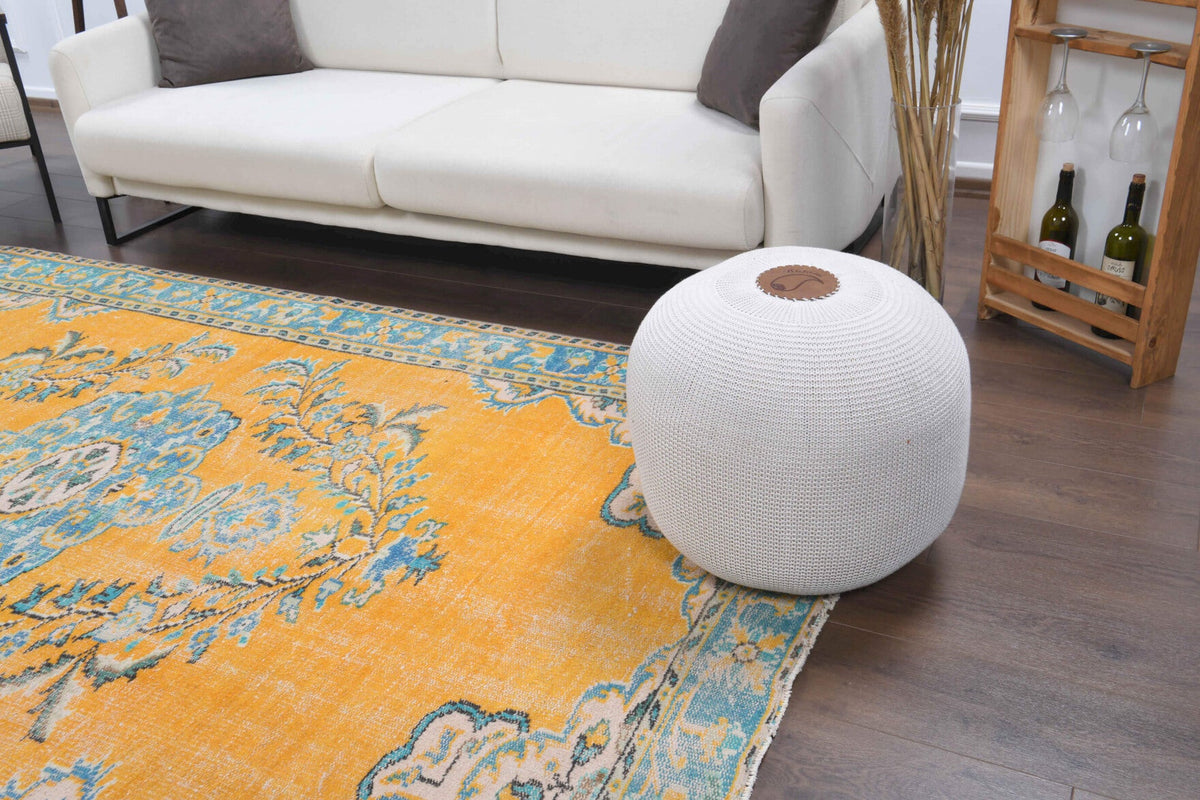 El yapımı vintage halı 152x274 cm oryantal desenli yün - yakın çekim doku detayı
