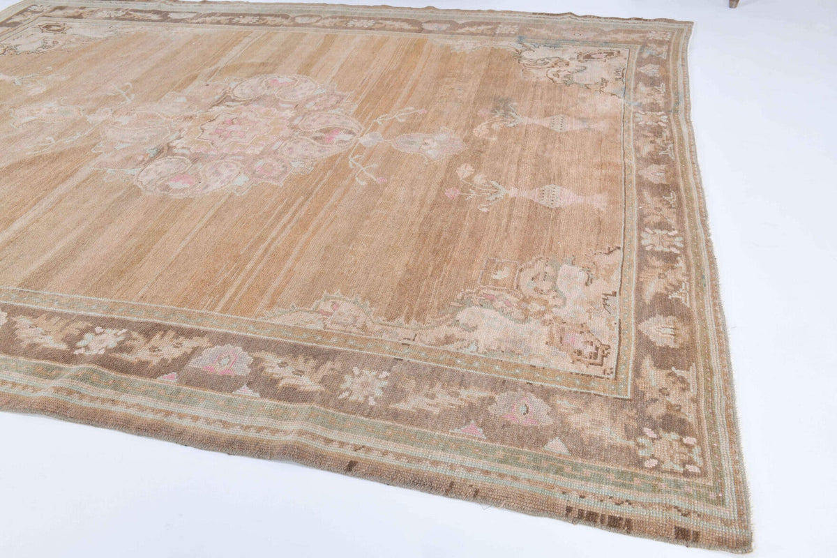 El yapımı vintage halı 229x277 cm oryantal desenli yün - mekan görünümü