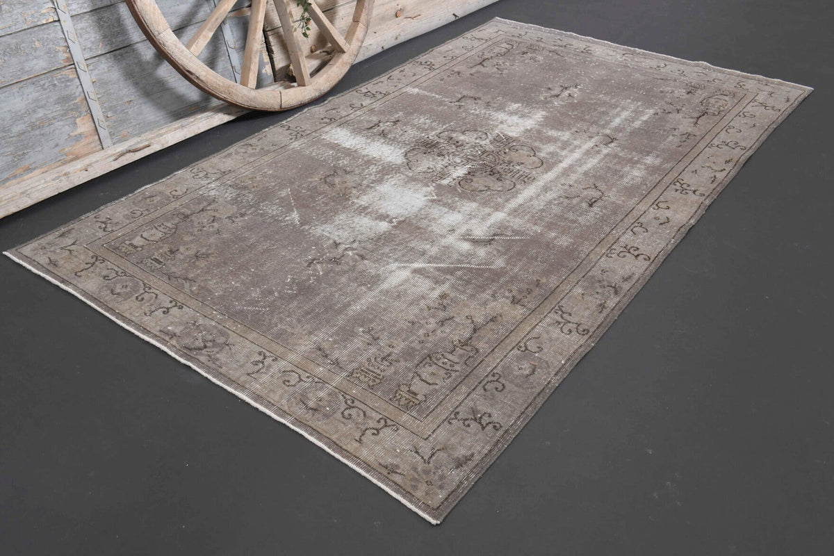 El yapımı vintage halı 152x274 cm oryantal desenli yün - kenar ve saçak detayı