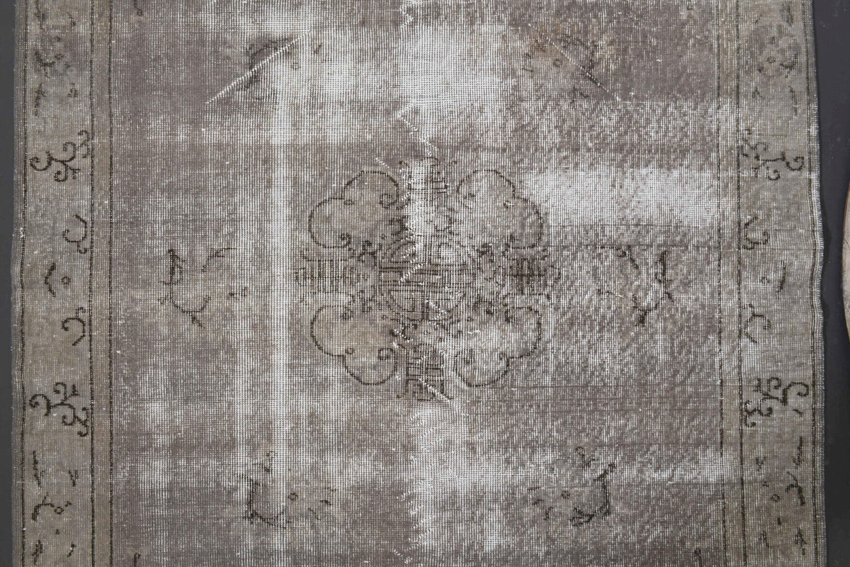 El yapımı vintage halı 152x274 cm oryantal desenli yün - üstten görünüm