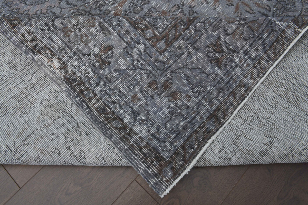Salon için çiçek desenli el dokuma vintage halı – 181x290 cm
