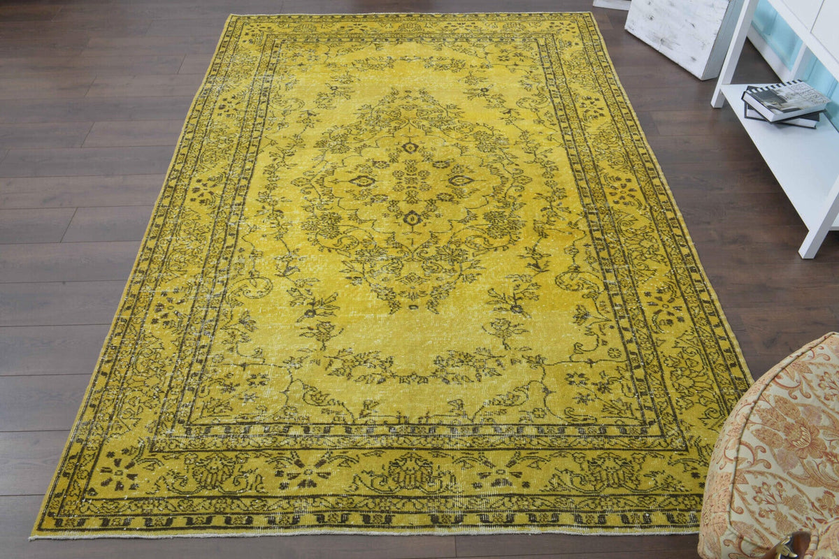 El yapımı vintage halı 193x284 cm oryantal desenli yün - yakın çekim doku detayı