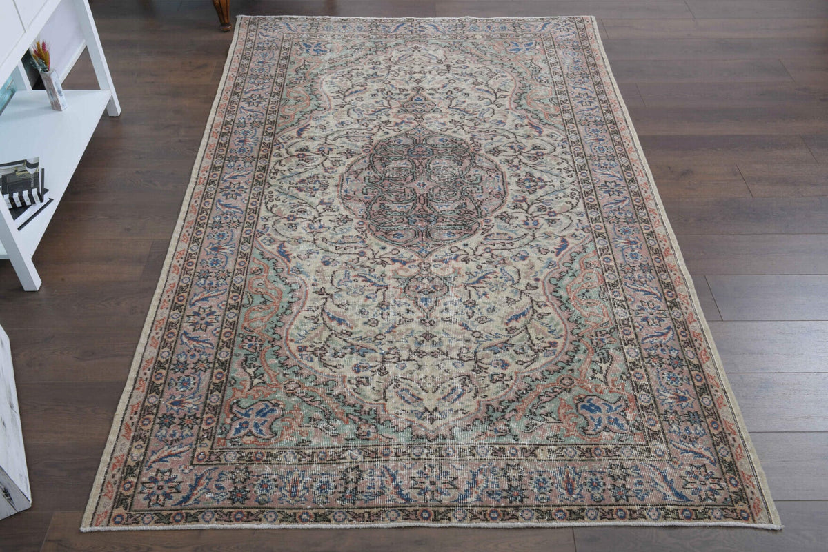 El yapımı vintage halı 157x257 cm oryantal desenli yün - yakın çekim doku detayı