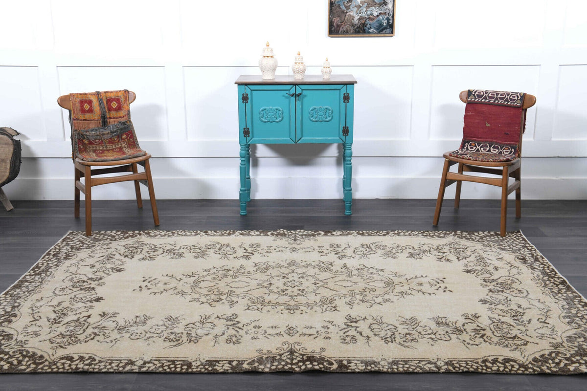 Vintage Oriental Area Anatolian Rug