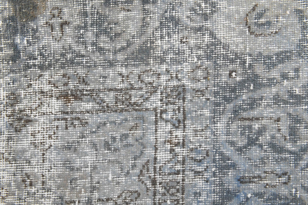 6,11 m² el dokuma vintage halı – Anadolu, 1960'lar