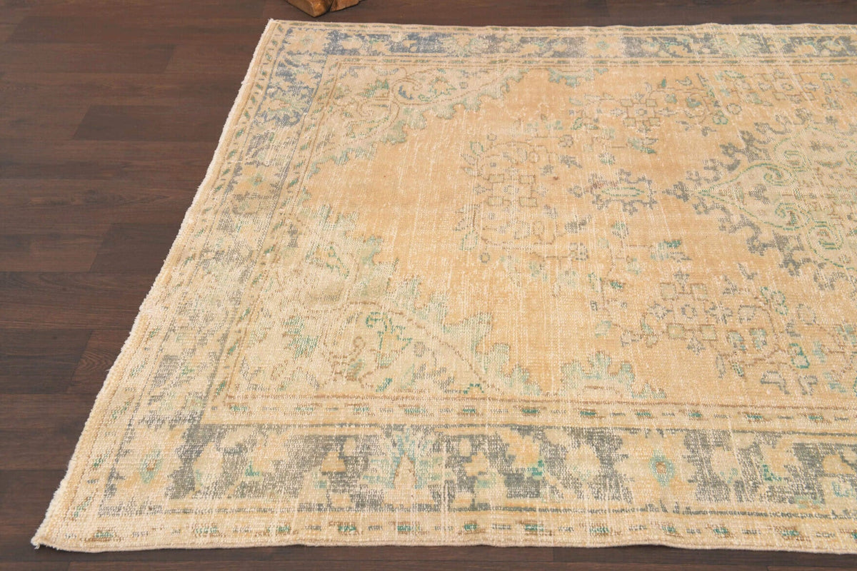 Oriental Vintage Oushak Area Rug