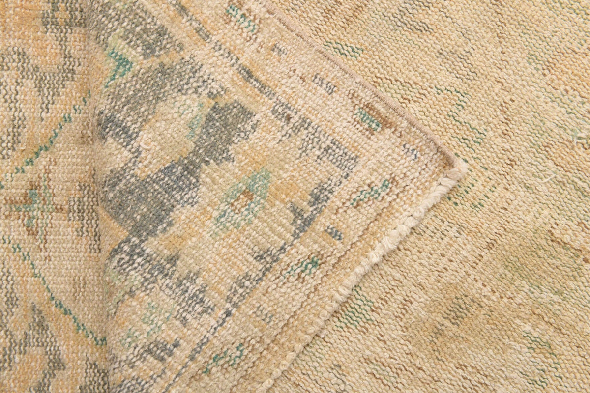 Oriental Vintage Oushak Area Rug