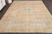 1950'lerden Anadolu kökenli oryantal desenli el dokuma vintage halı, 212x315 cm