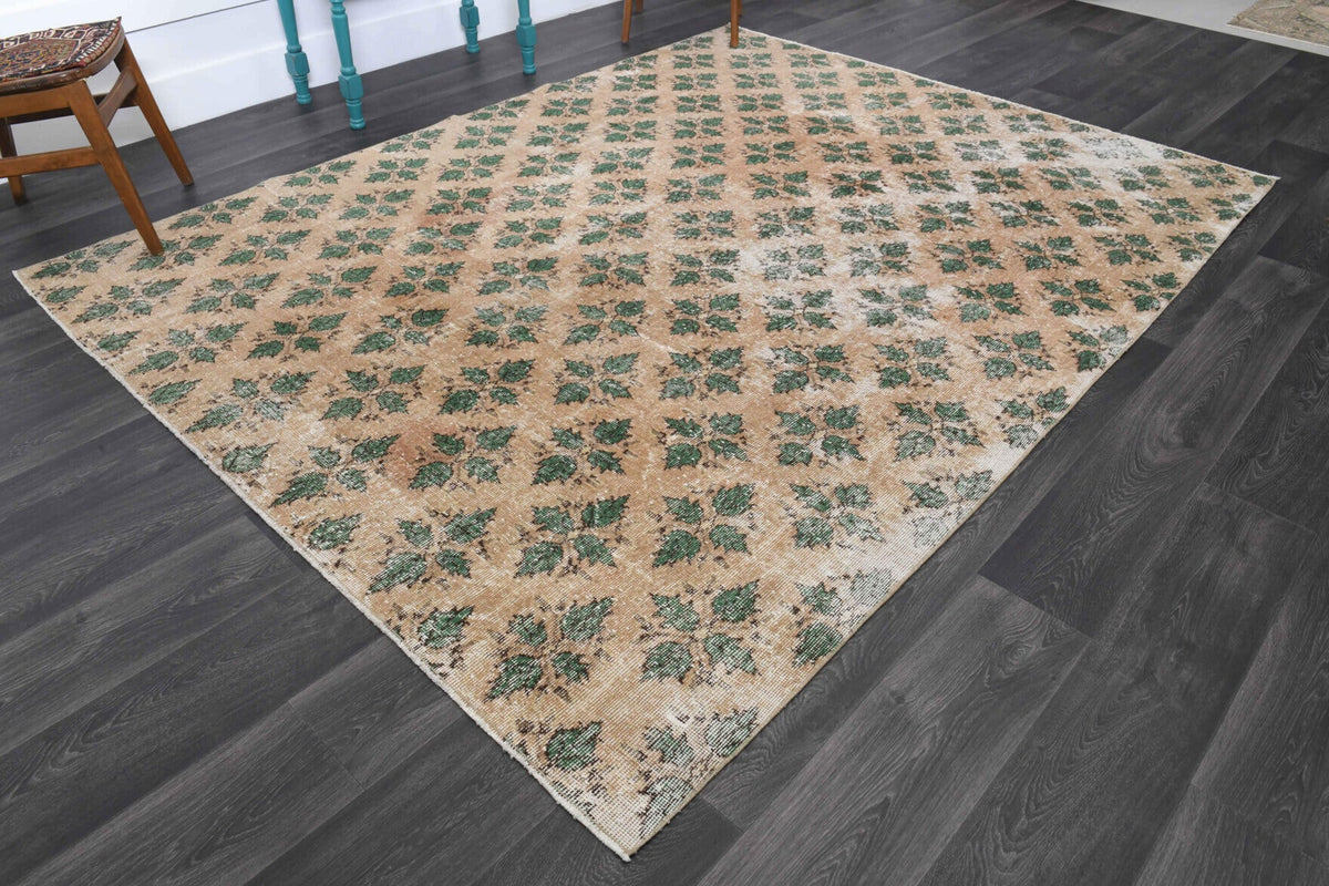 El yapımı vintage halı 213x274 cm çiçek desenli desenli yün - yakın çekim doku detayı