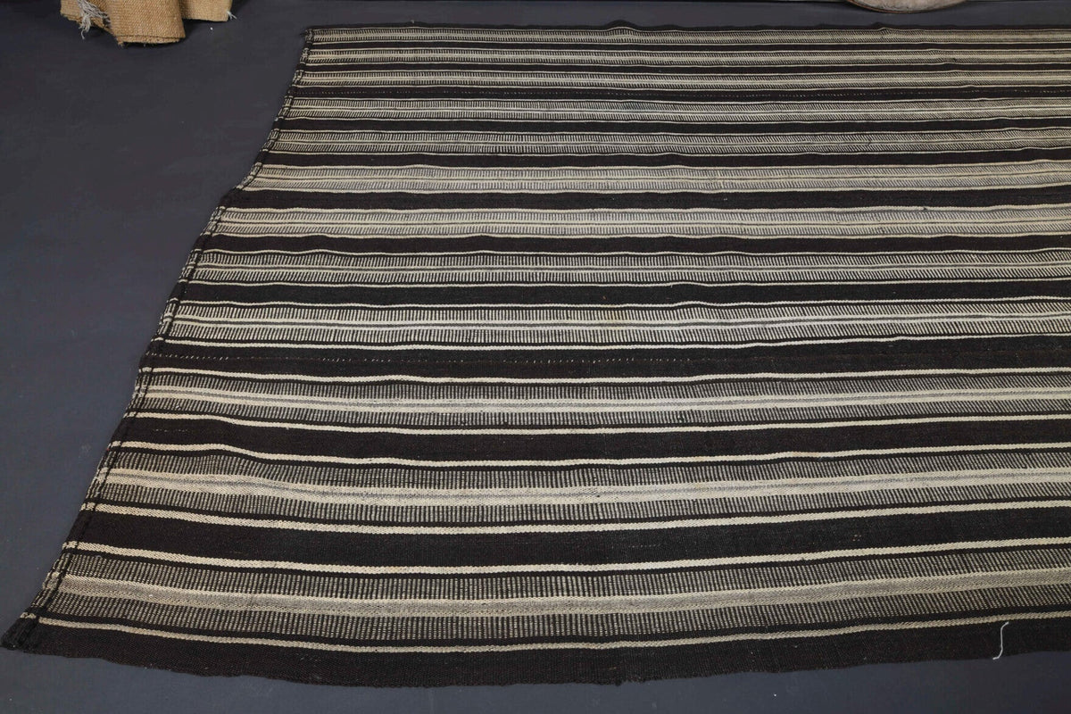 El yapımı vintage halı 211x394 cm çizgili desenli yün - yakın çekim doku detayı