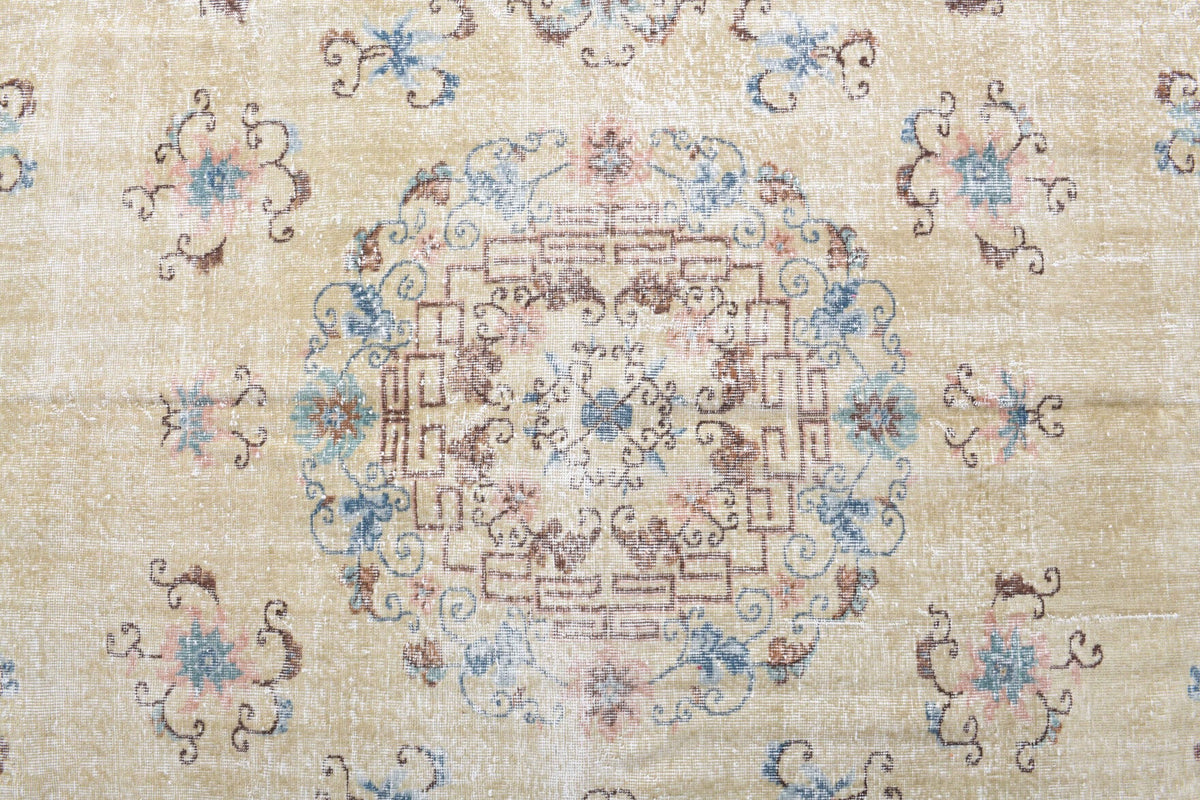El yapımı vintage halı 213x335 cm oryantal desenli yün - üstten görünüm