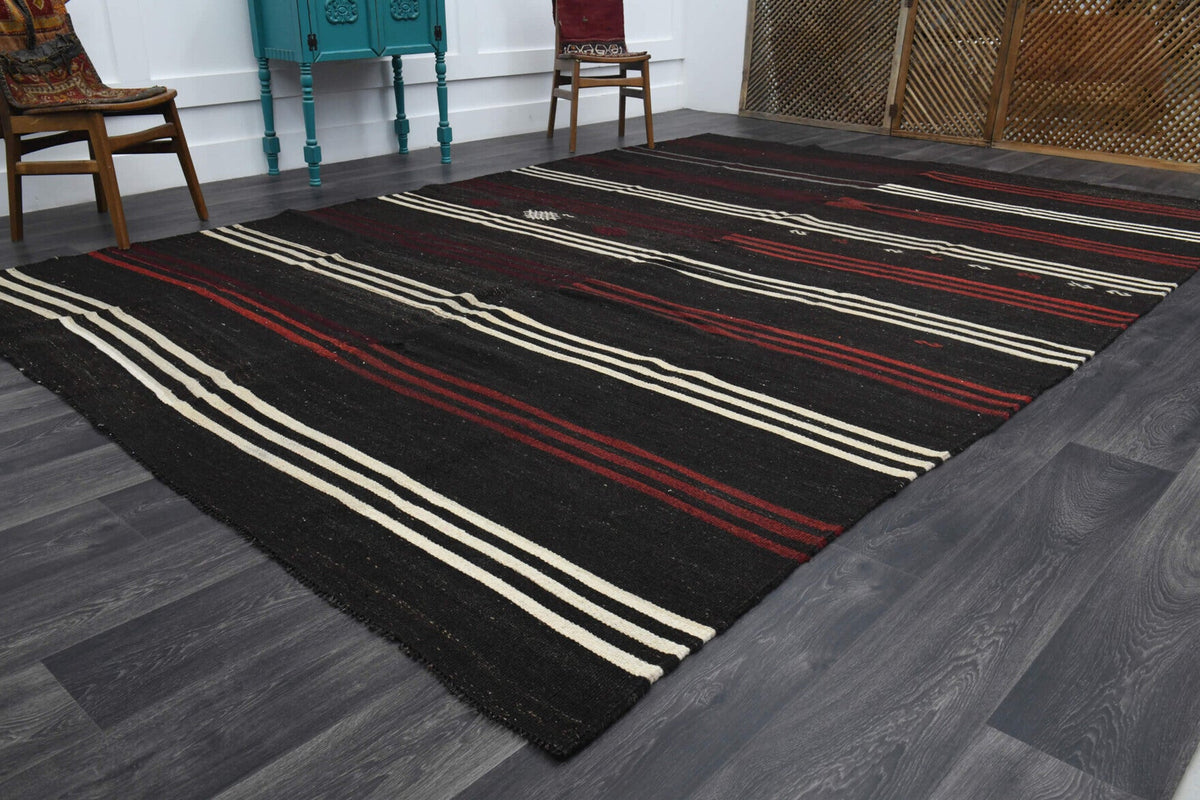 El yapımı vintage halı 274x399 cm çizgili desenli yün - yakın çekim doku detayı
