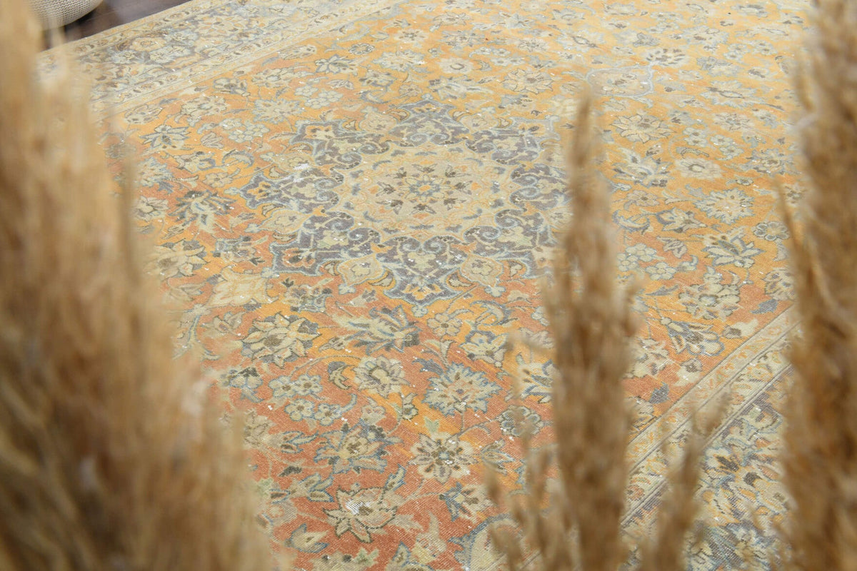 El yapımı vintage halı 231x338 cm oryantal desenli yün - yakın çekim doku detayı
