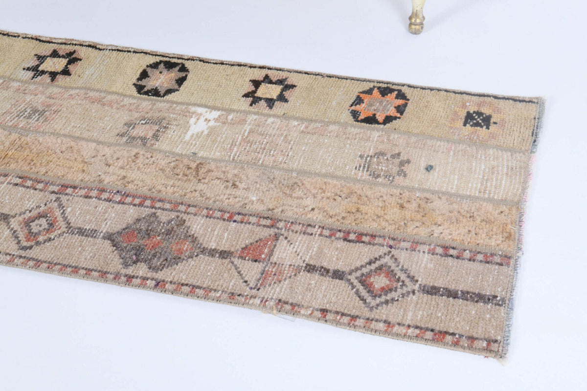 El yapımı vintage yolluk 56x152 cm tribal desenli yün - kenar ve saçak detayı