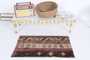 El yapımı vintage halı 48x81 cm patchwork desenli yün - detay görünümü