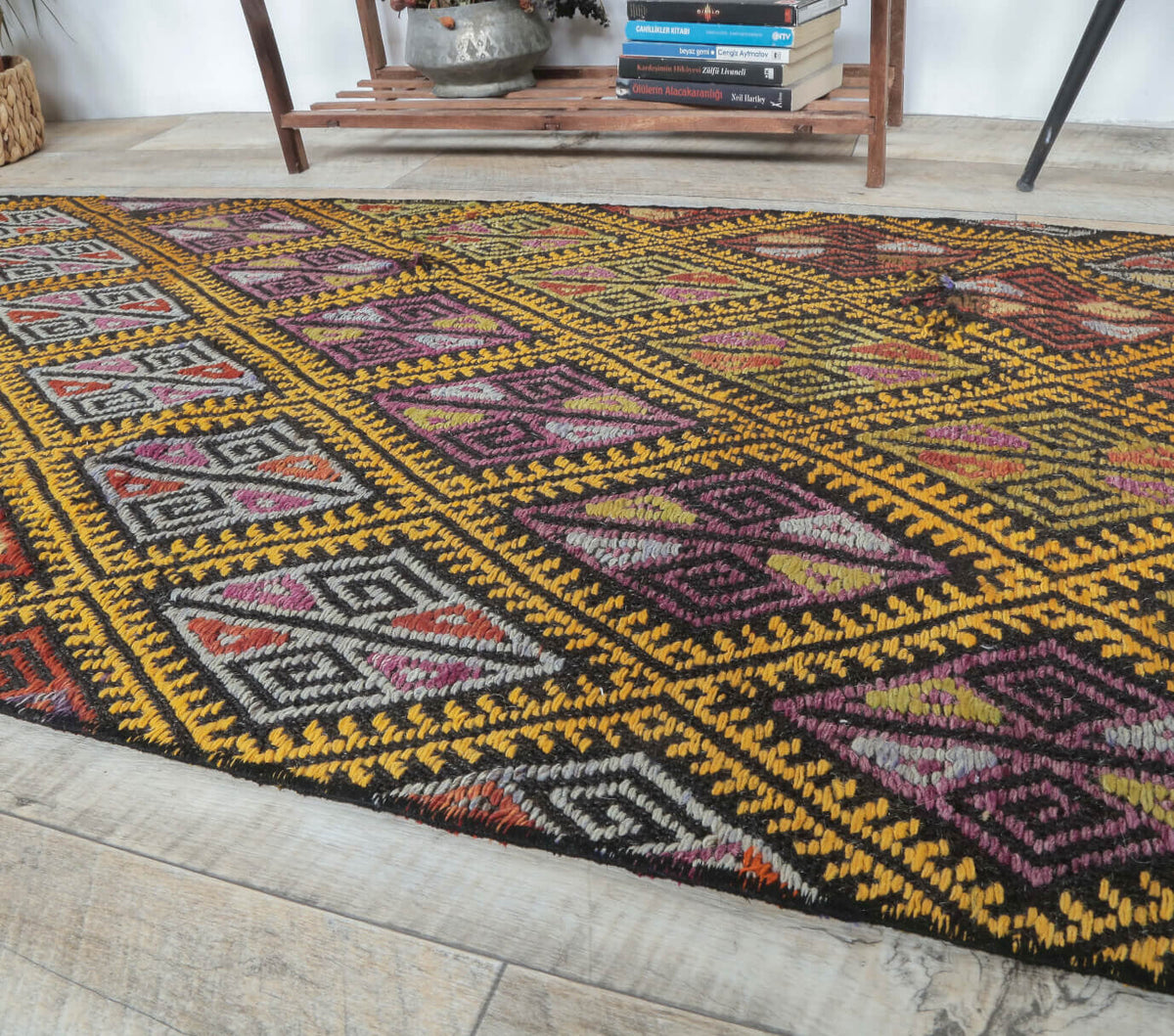 El yapımı vintage yolluk 61x183 cm i̇kat desenli yün - desen detayı