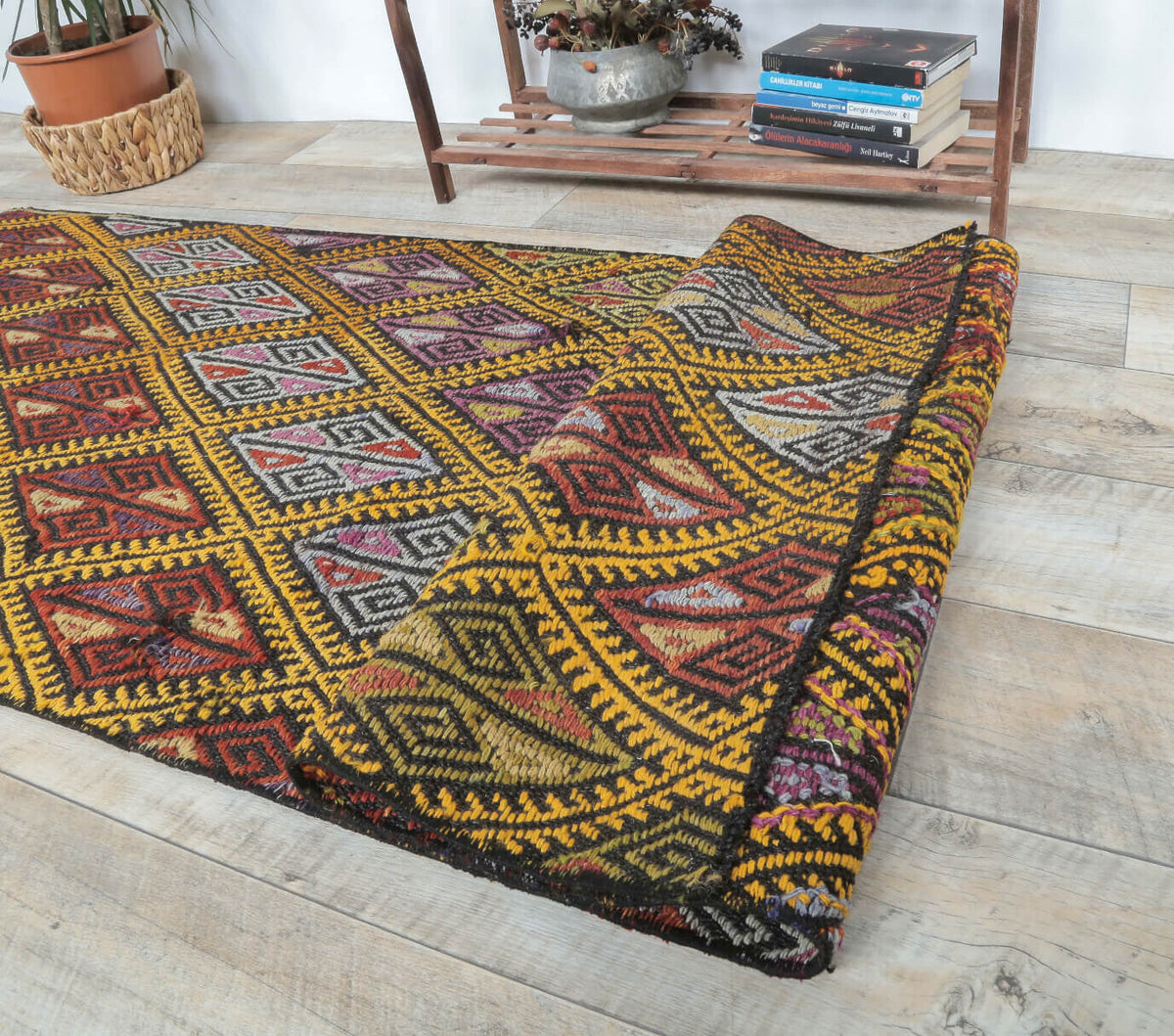 El yapımı vintage yolluk 61x183 cm i̇kat desenli yün - üstten görünüm