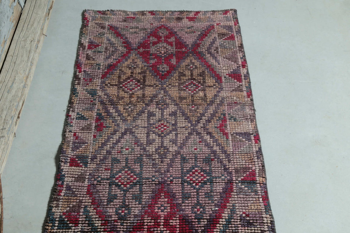 El yapımı vintage yolluk 76x345 cm i̇kat desenli yün - açık alan görünümü