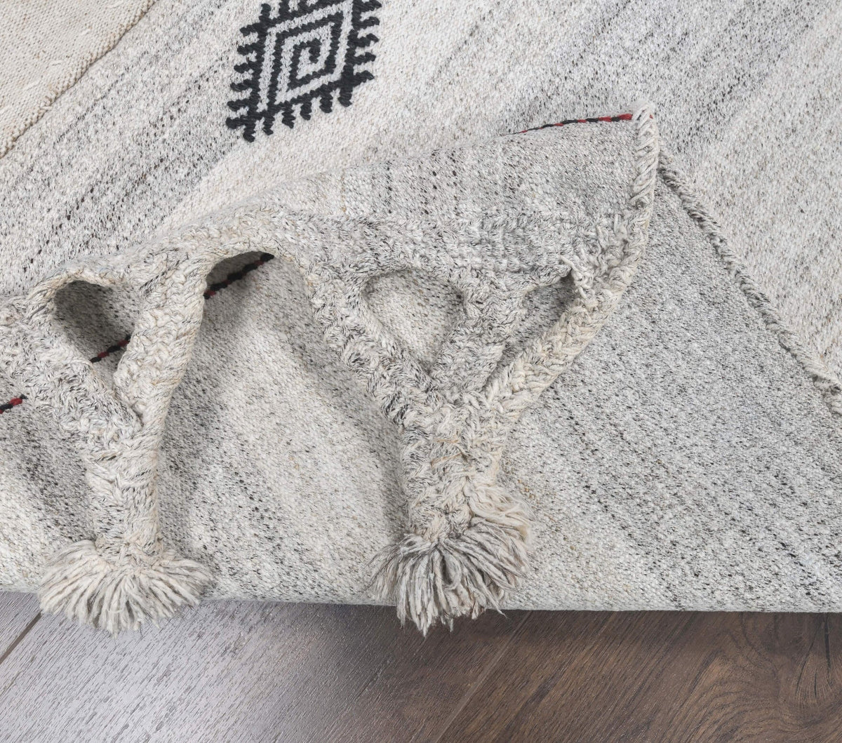 Beyaz renkli vintage kilim yolluk, %100 yün dokuma
