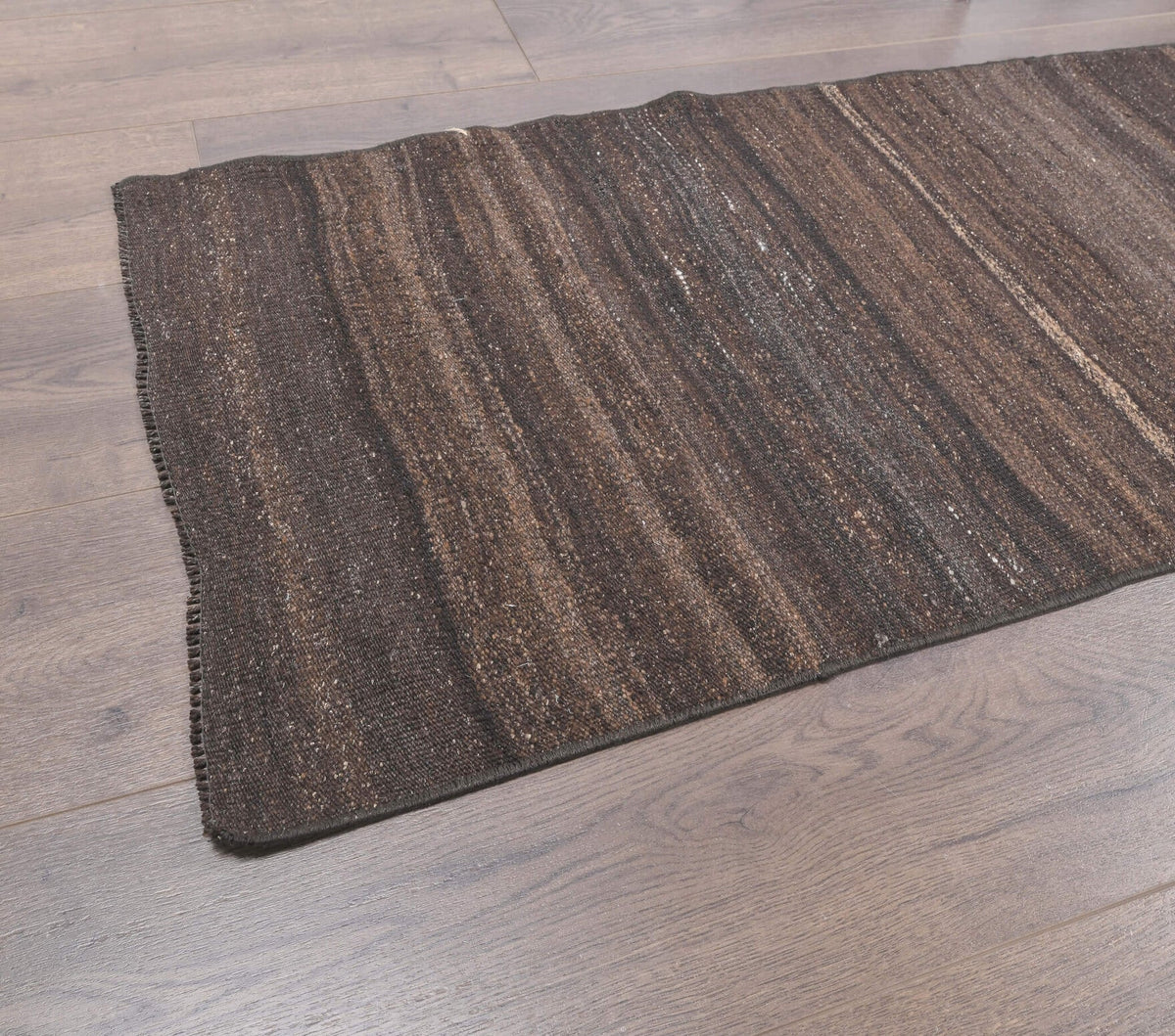 Tek parça vintage kilim yolluk 55x444 cm (2,44 m²) – Pera Halı