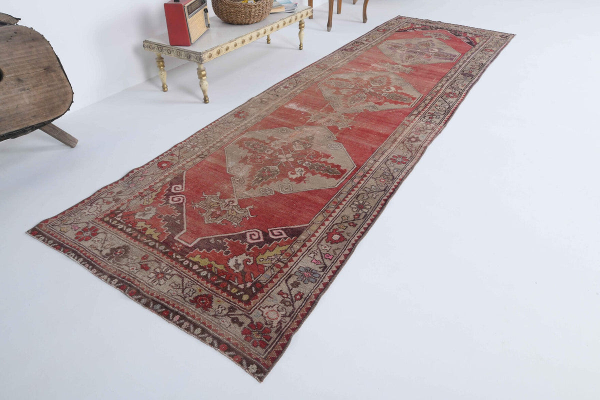 El yapımı vintage yolluk 97x330 cm oryantal desenli yün - yakın çekim doku detayı