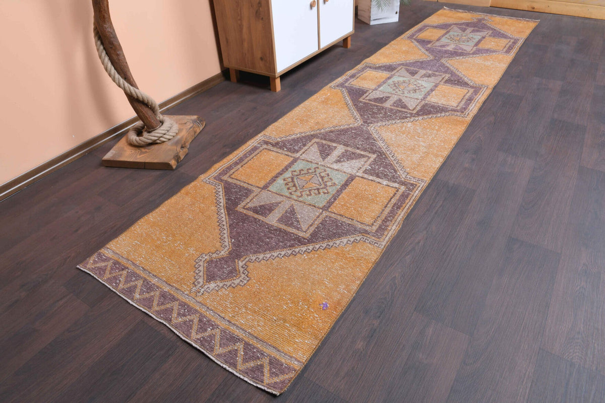 El yapımı vintage yolluk 94x376 cm geometrik desenli yün - yakın çekim doku detayı