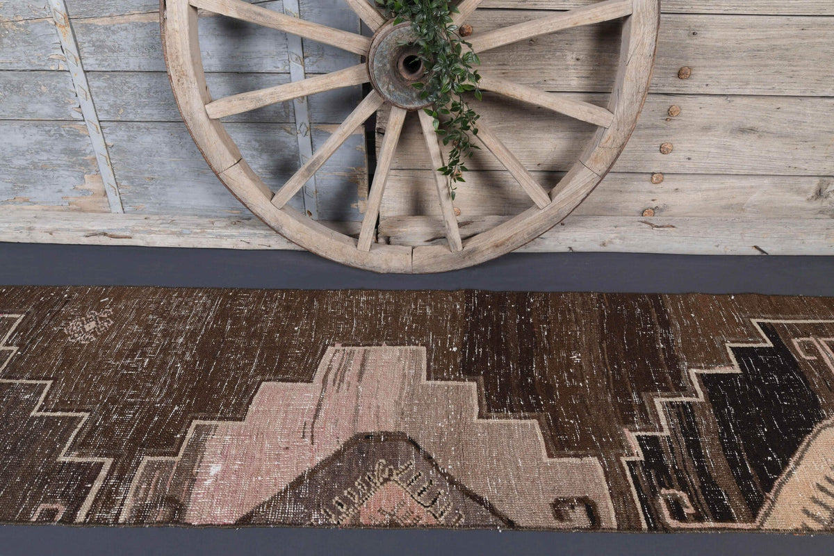 El yapımı vintage yolluk 61x305 cm oryantal desenli yün - yakın çekim doku detayı