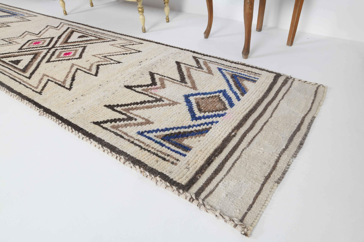 1970&prime;s Original Vintage Oushak Runner Rug