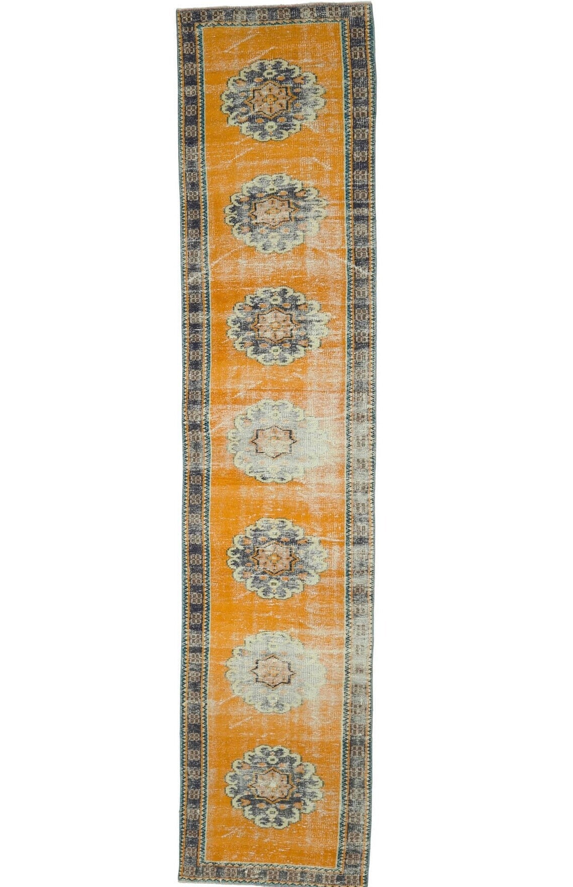 74x350 cm turuncu, bej ve kahverengi oryantal desenli el dokuma vintage yolluk – üstten tam görünüm