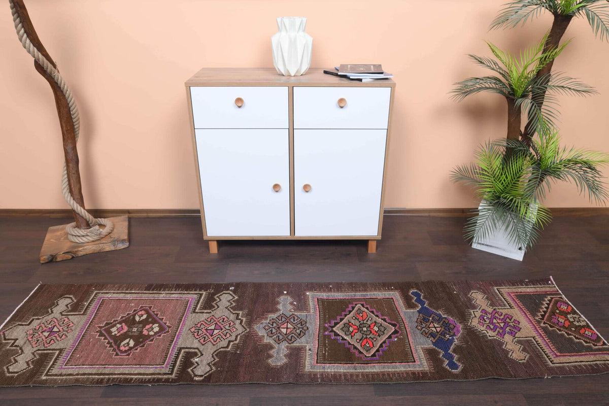 1970'lerden Anadolu kökenli oryantal desenli el dokuma vintage yolluk, 60x259 cm