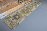 1970'lerden Anadolu kökenli çiçek desenli el dokuma vintage yolluk, 78x340 cm