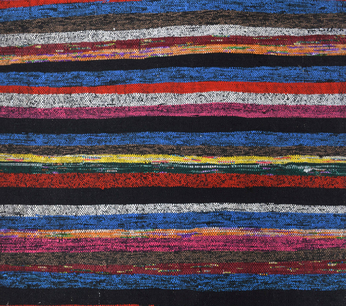 Çizgili vintage kilim yolluk – kırmızı ve mavi tonlarda yün dokuma