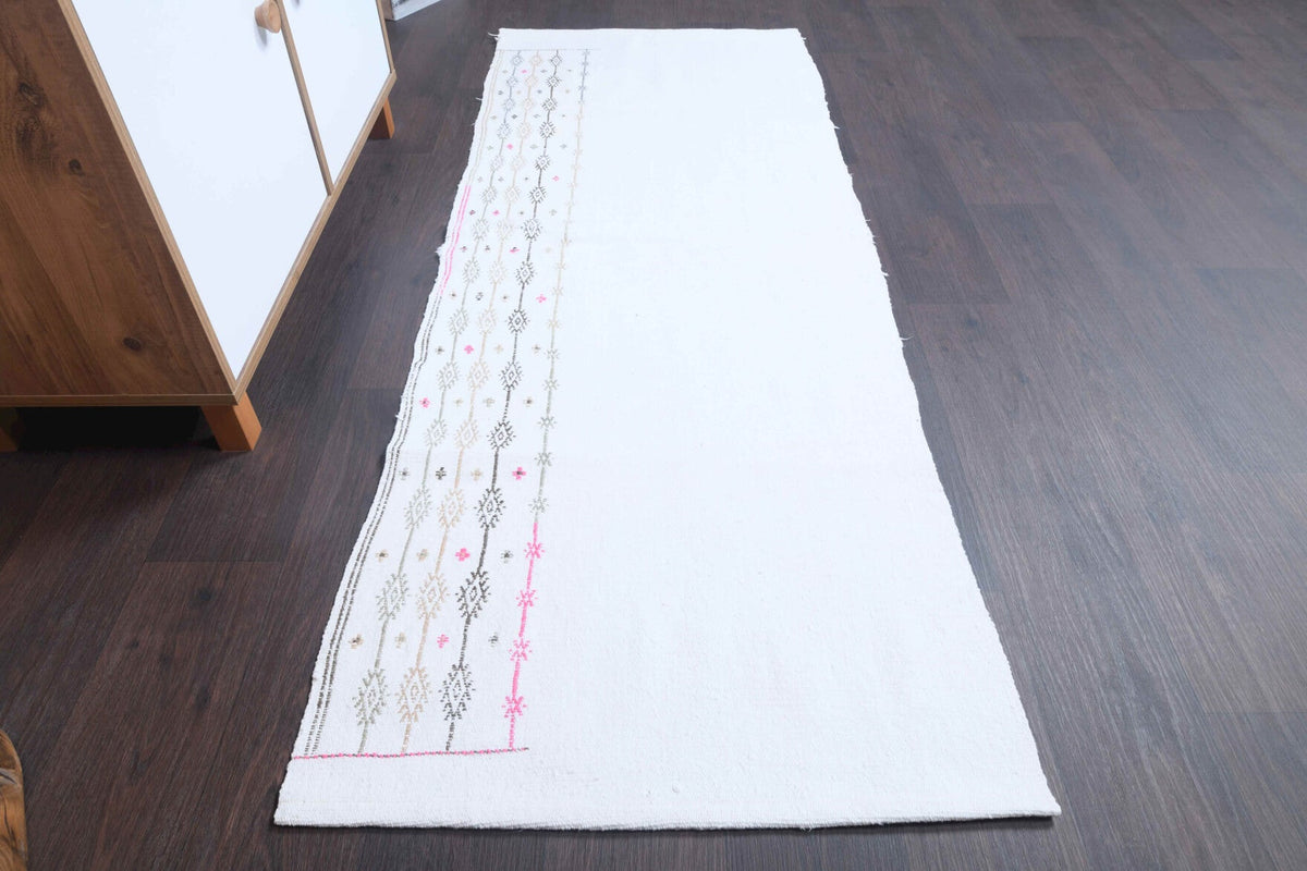 1960'lardan Anadolu kökenli düz zeminli vintage kilim yolluk, 73x192 cm
